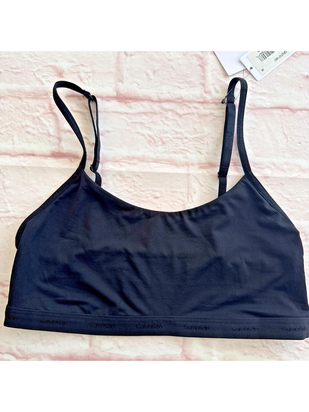 Calvin Klein Form to Body Unlined Bralette Bra Black NWT Medium - Picture 2 of 8